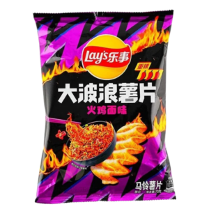 CN - Lay's Big Wave Hot Chicken Noodle Flavour Potato Chips Bag 70g